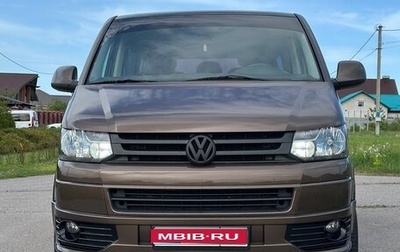 Volkswagen Caravelle T5, 2012 год, 2 215 000 рублей, 1 фотография