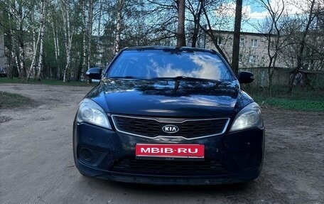 KIA cee'd I рестайлинг, 2011 год, 550 000 рублей, 1 фотография