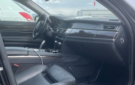 BMW 7 серия, 2010 год, 985 000 рублей, 10 фотография