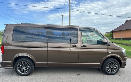 Volkswagen Caravelle T5, 2012 год, 2 215 000 рублей, 5 фотография