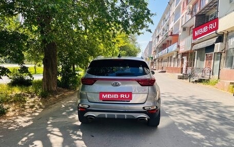 KIA Sportage IV рестайлинг, 2020 год, 2 100 000 рублей, 4 фотография