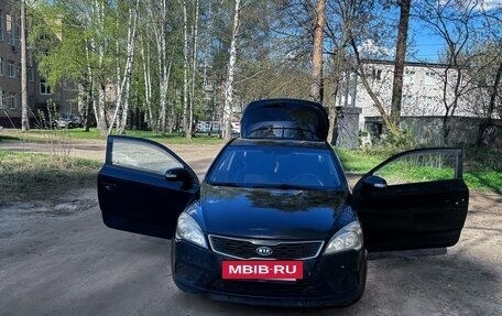 KIA cee'd I рестайлинг, 2011 год, 550 000 рублей, 2 фотография