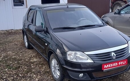 Renault Logan I, 2010 год, 460 000 рублей, 2 фотография