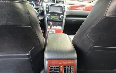 Toyota Camry, 2011 год, 1 500 000 рублей, 2 фотография