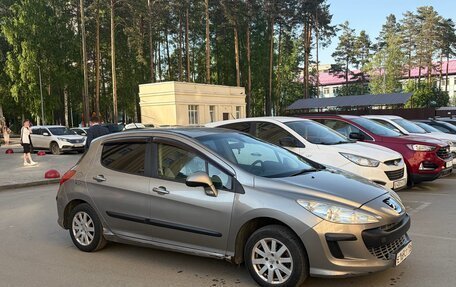 Peugeot 308 II, 2010 год, 260 000 рублей, 2 фотография