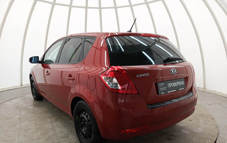 KIA cee'd I рестайлинг, 2010 год, 710 000 рублей, 11 фотография