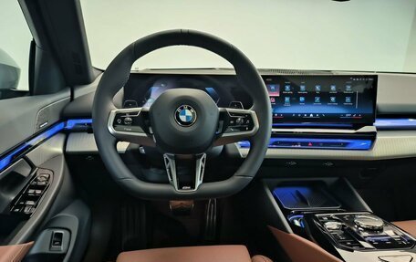 BMW 5 серия, 2025 год, 9 500 000 рублей, 13 фотография