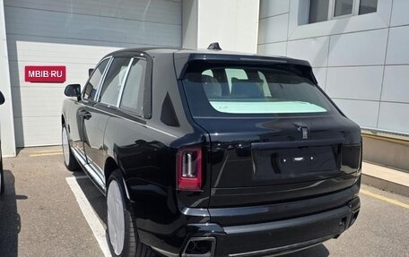 Rolls-Royce Cullinan, 2026 год, 77 000 000 рублей, 9 фотография