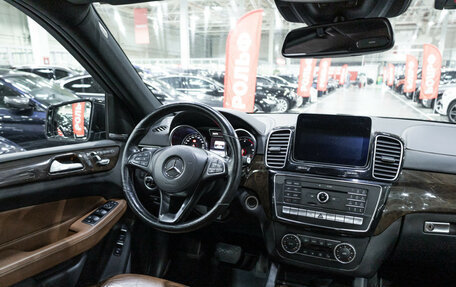 Mercedes-Benz GLS, 2017 год, 4 750 000 рублей, 22 фотография