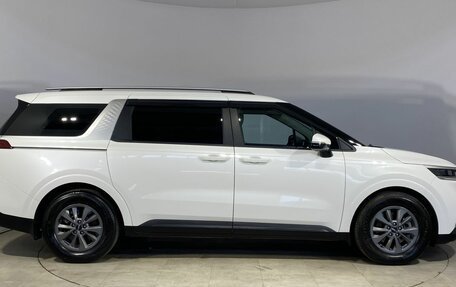 KIA Carnival, 2021 год, 3 650 000 рублей, 9 фотография
