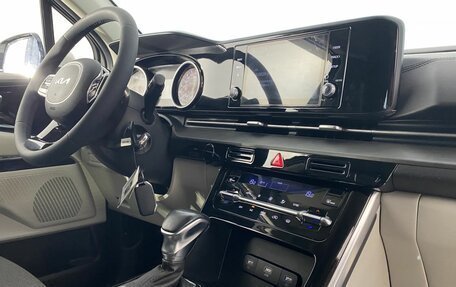 KIA Carnival, 2021 год, 3 650 000 рублей, 28 фотография