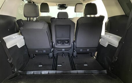 KIA Carnival, 2021 год, 3 650 000 рублей, 31 фотография
