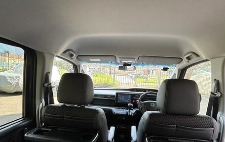 Honda Stepwgn IV, 2016 год, 1 585 000 рублей, 11 фотография