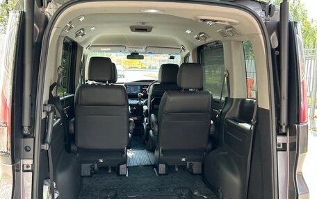 Honda Stepwgn IV, 2016 год, 1 585 000 рублей, 15 фотография