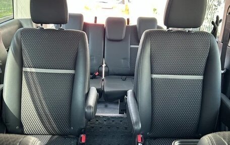 Honda Stepwgn IV, 2016 год, 1 585 000 рублей, 14 фотография