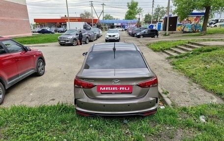 Hyundai Solaris II рестайлинг, 2021 год, 1 650 000 рублей, 8 фотография