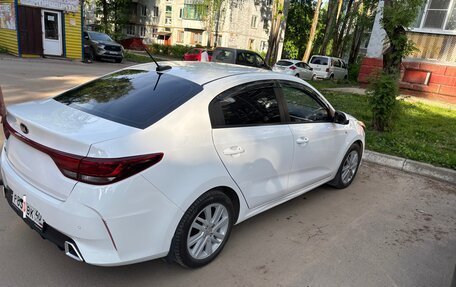 KIA Rio IV, 2021 год, 1 800 000 рублей, 4 фотография