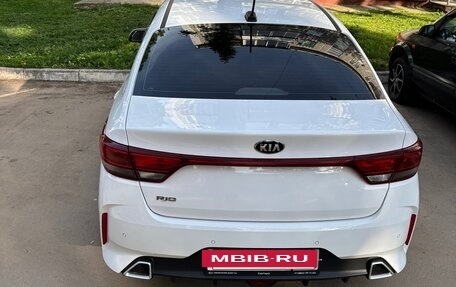 KIA Rio IV, 2021 год, 1 800 000 рублей, 3 фотография