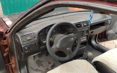 Opel Vectra A, 1988 год, 125 000 рублей, 8 фотография