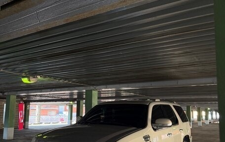 Cadillac Escalade III, 2007 год, 1 370 000 рублей, 3 фотография