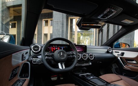 Mercedes-Benz CLA, 2023 год, 6 100 000 рублей, 23 фотография