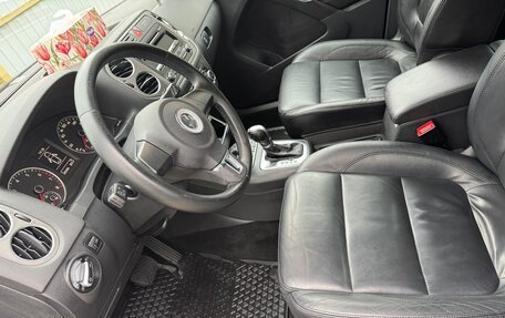 Volkswagen Tiguan I, 2010 год, 950 000 рублей, 4 фотография