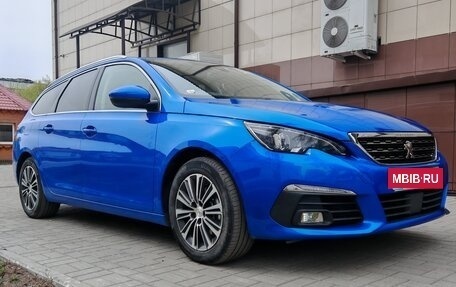 Peugeot 308 II, 2021 год, 1 450 000 рублей, 2 фотография