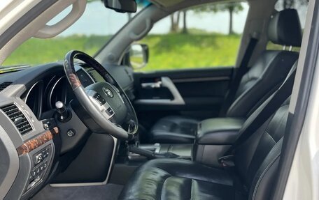 Toyota Land Cruiser 200, 2012 год, 3 800 000 рублей, 6 фотография