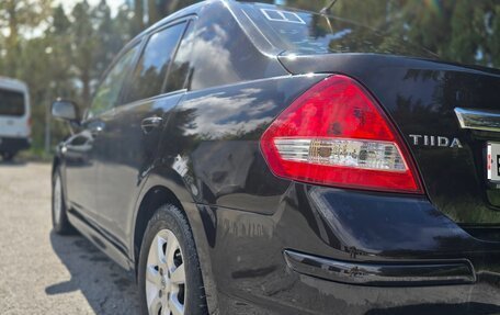 Nissan Tiida, 2010 год, 800 000 рублей, 2 фотография
