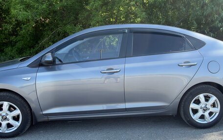 Hyundai Solaris II рестайлинг, 2018 год, 1 250 000 рублей, 4 фотография