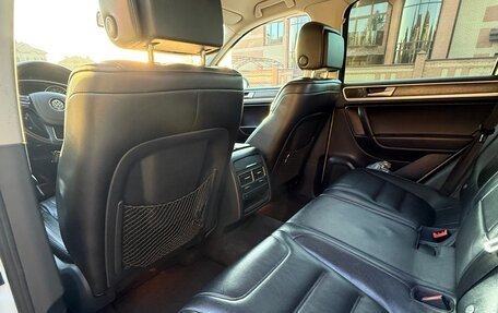 Volkswagen Touareg III, 2012 год, 2 050 000 рублей, 37 фотография