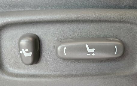 Toyota Land Cruiser 200, 2009 год, 2 950 000 рублей, 19 фотография