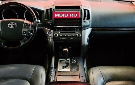 Toyota Land Cruiser 200, 2009 год, 2 950 000 рублей, 9 фотография