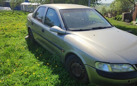 Opel Vectra B рестайлинг, 1996 год, 30 000 рублей, 5 фотография