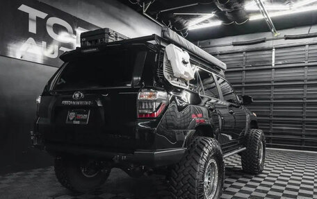 Toyota 4Runner V, 2018 год, 10 900 000 рублей, 4 фотография