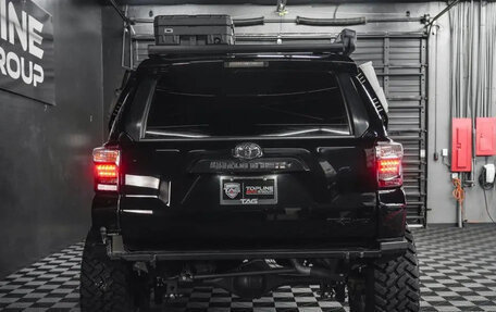 Toyota 4Runner V, 2018 год, 10 900 000 рублей, 12 фотография