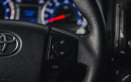Toyota 4Runner V, 2018 год, 10 900 000 рублей, 14 фотография