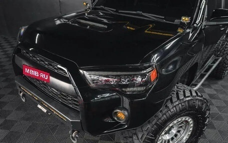 Toyota 4Runner V, 2018 год, 10 900 000 рублей, 8 фотография