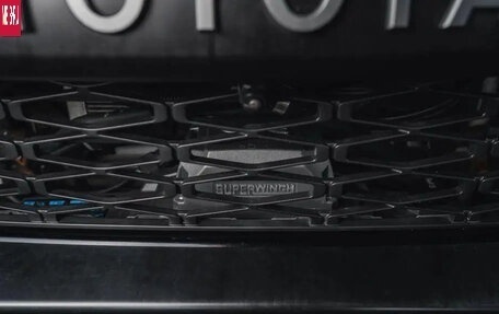 Toyota 4Runner V, 2018 год, 10 900 000 рублей, 21 фотография