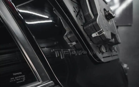 Toyota 4Runner V, 2018 год, 10 900 000 рублей, 35 фотография