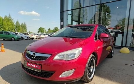 Opel Astra J, 2011 год, 399 000 рублей, 1 фотография