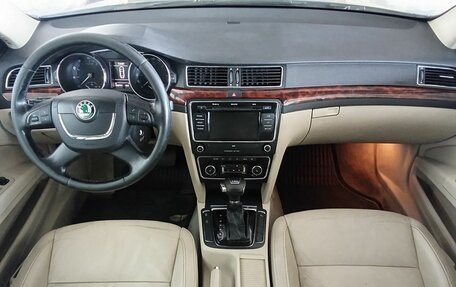 Skoda Superb III рестайлинг, 2010 год, 597 000 рублей, 9 фотография