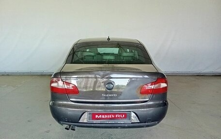 Skoda Superb III рестайлинг, 2010 год, 597 000 рублей, 5 фотография