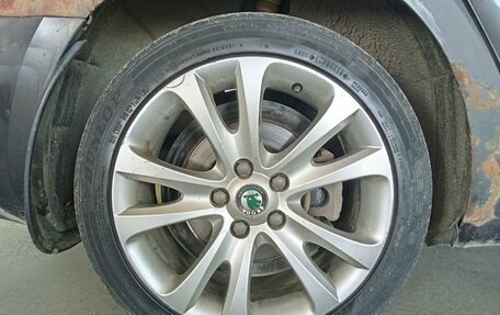 Skoda Superb III рестайлинг, 2010 год, 597 000 рублей, 17 фотография