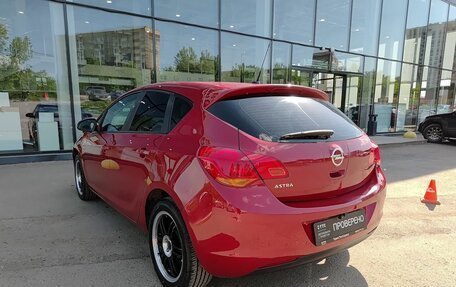 Opel Astra J, 2011 год, 399 000 рублей, 8 фотография