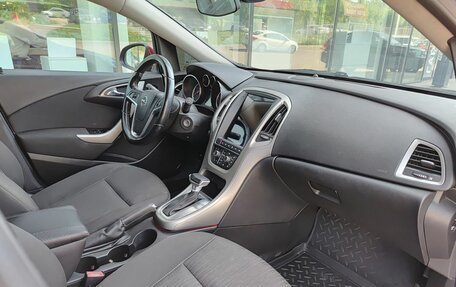 Opel Astra J, 2011 год, 399 000 рублей, 13 фотография