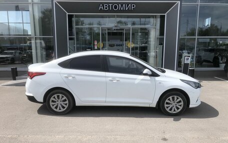 Hyundai Solaris II рестайлинг, 2020 год, 1 450 000 рублей, 4 фотография