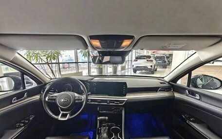 KIA K5, 2020 год, 2 950 000 рублей, 10 фотография