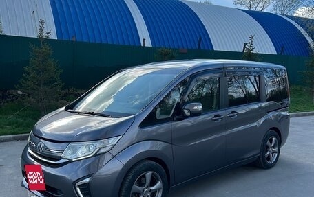 Honda Stepwgn IV, 2017 год, 1 735 000 рублей, 9 фотография