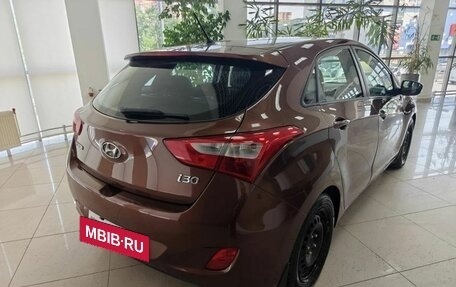 Hyundai i30 II рестайлинг, 2012 год, 865 000 рублей, 5 фотография